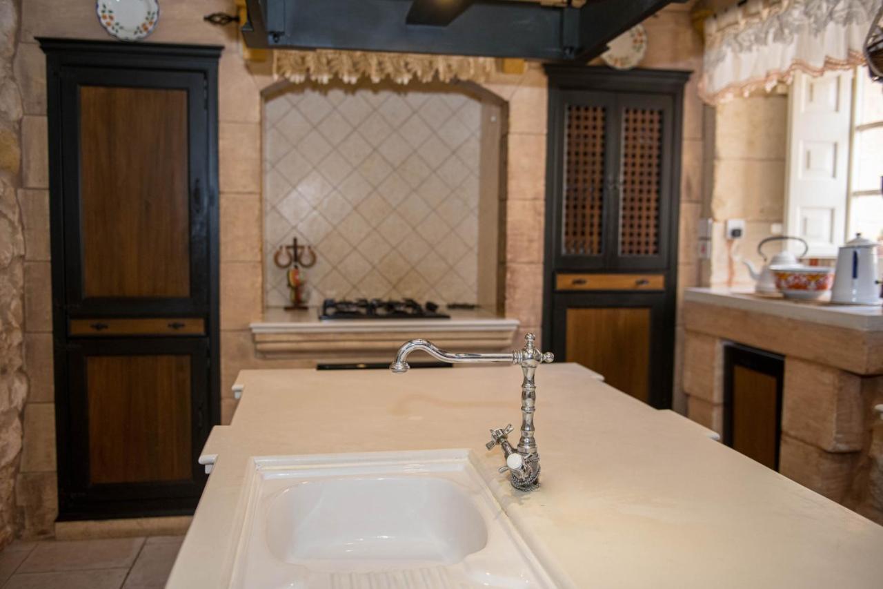 Zebbug  Ta' Kullarina Farmhouse With Private Pool In Island Of Gozoヴィラ エクステリア 写真